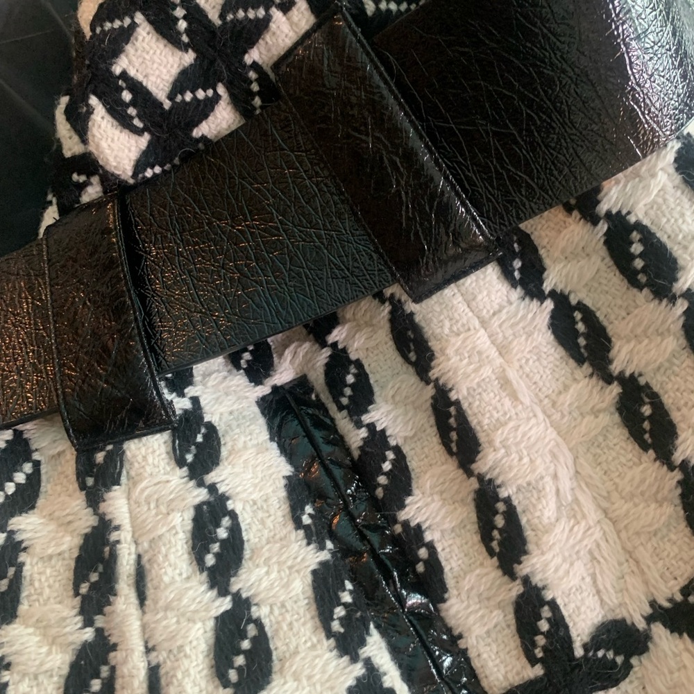 Vertigo Coat - image 7